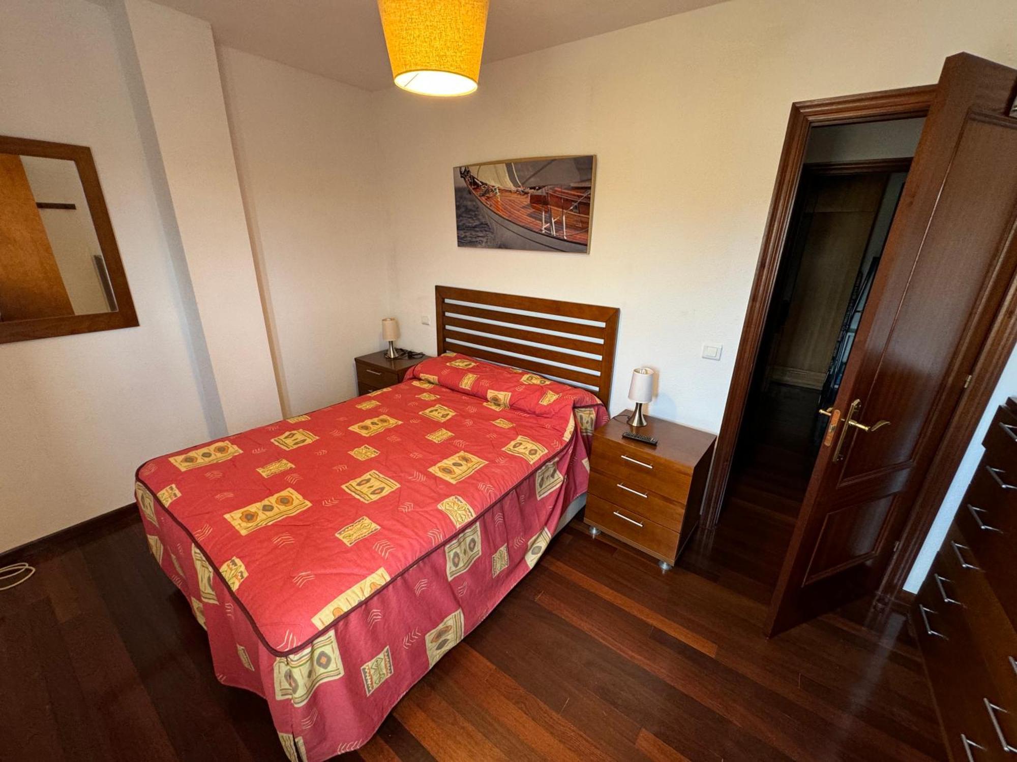 Garaje Y Piscina Comunitaria! Lejlighed Suances Eksteriør billede